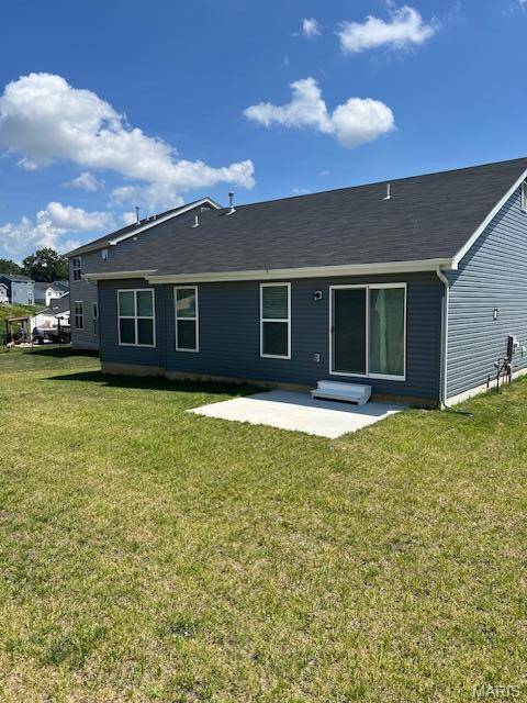 356 Winding Bluffs CT, Fenton, MO 63026