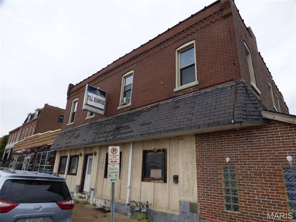 3219-3225 Morganford RD, St Louis, MO 63116