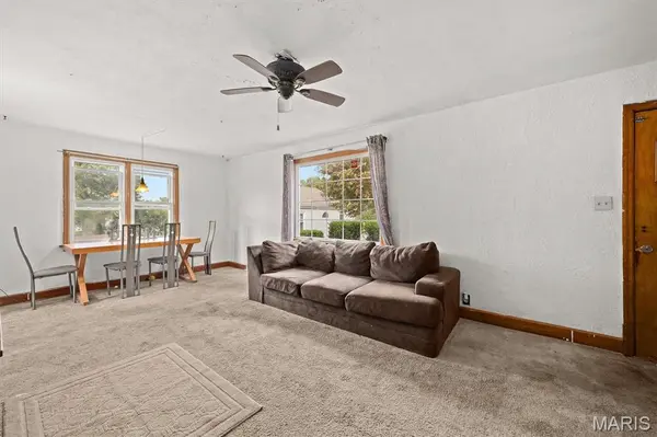 312 E Ofallon DR, Caseyville, IL 62232