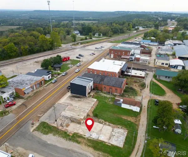 124 N Commercial ST, Crocker, MO 65452