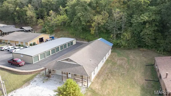 309 N Market ST, Grafton, IL 62037