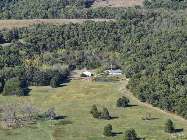Long Spring Long Spring RD, Steelville, MO 65565