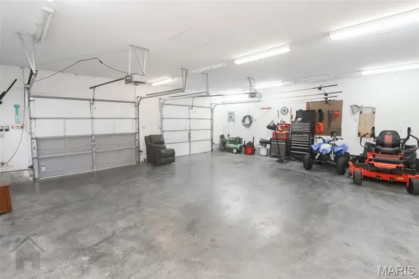 105 Oakdale CIR, Cuba, MO 65453