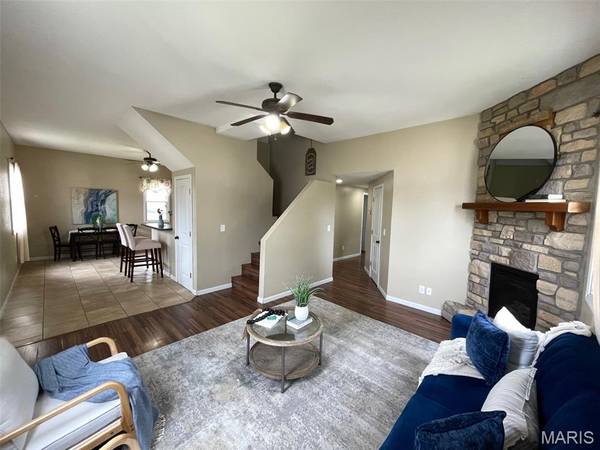 889 N 1st ST, Breese, IL 62230