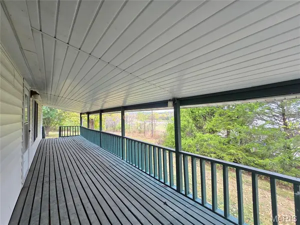 10099 Franklin RD, Potosi, MO 63664