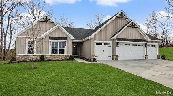 4 Arbor Meadows CT, Wentzville, MO 63385