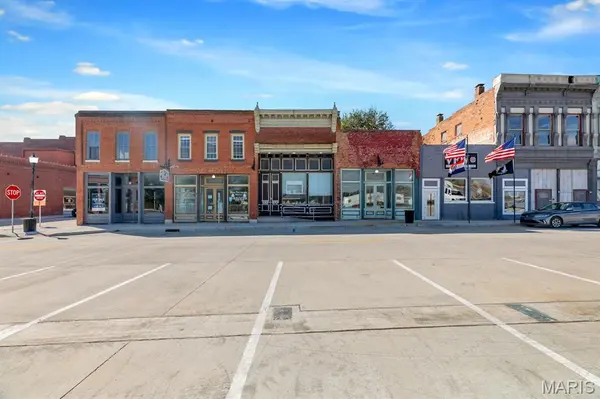 105 N 1st Street, Clarksville, MO 63336