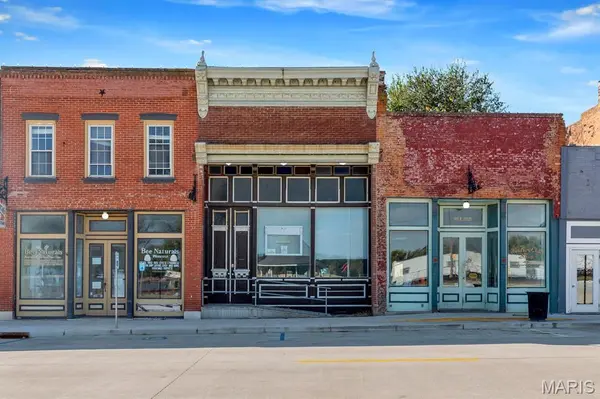 105 N 1st Street, Clarksville, MO 63336