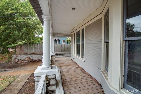 524 E 7th ST, Alton, IL 62002