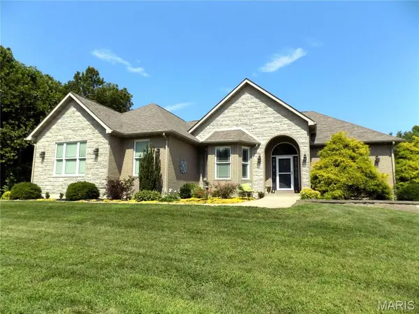 1011 Carriage LN, Rolla, MO 65401