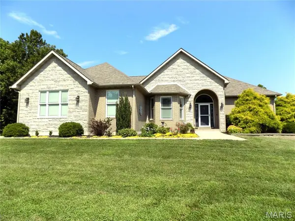 1011 Carriage LN, Rolla, MO 65401