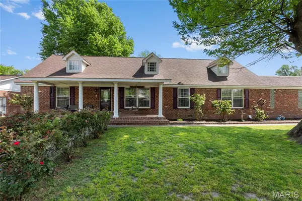 101 Saint Matthew, New Madrid, MO 63869