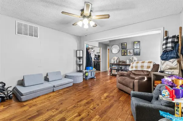 5255 Hillsboro RD, Farmington, MO 63640