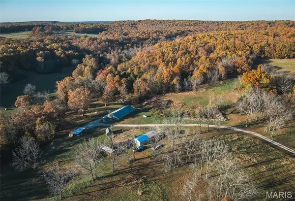 6601 County Line Road, Other, MO 65660