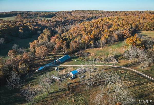 6601 County Line Road, Other, MO 65660