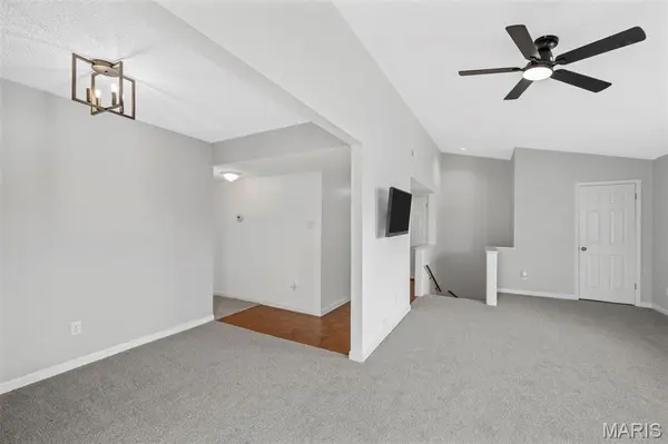1421 Oriole Place, St Louis, MO 63144