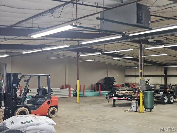 115 W Flier DR, Pacific, MO 63069