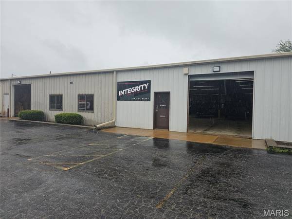 115 W Flier DR, Pacific, MO 63069
