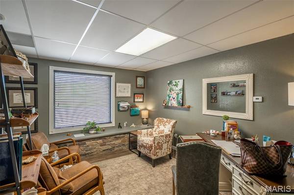 1600 W Maud, Poplar Bluff, MO 63901