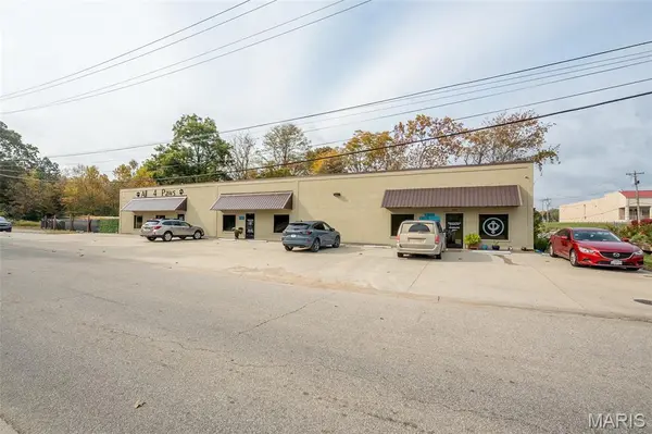 1600 W Maud, Poplar Bluff, MO 63901