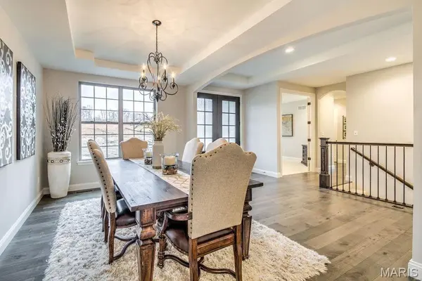 9 Dragonstone CT, Dardenne Prairie, MO 63368