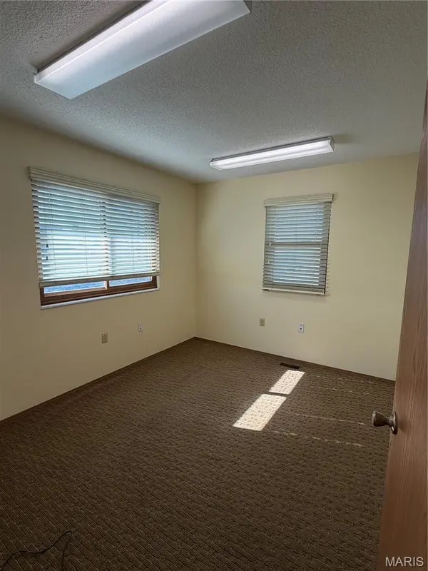 7 Melgrove Lane, Hannibal, MO 63401