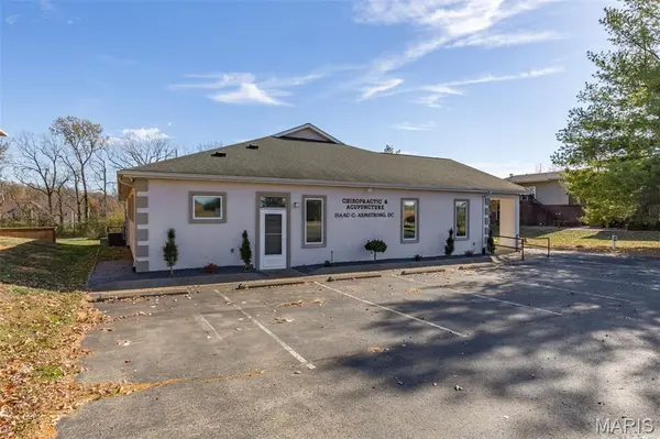 160 Westmount DR, Farmington, MO 63640