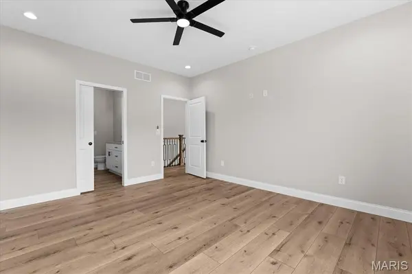 8084 Villa Valley, Caseyville, IL 62232