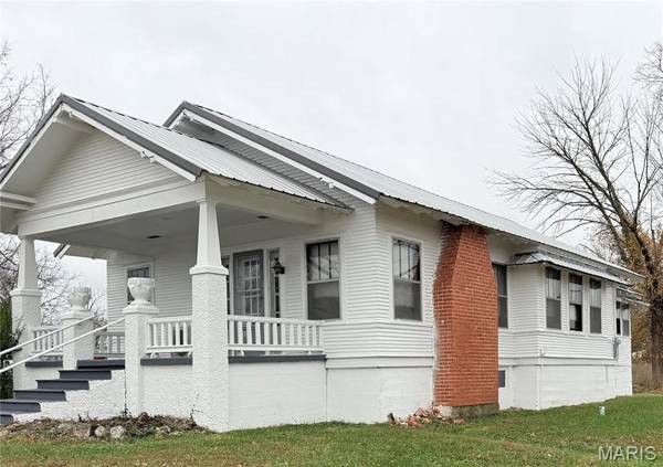 000 HWY H&T, Stoutland, MO 65567