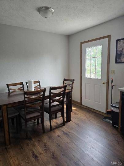 401-411 Country Villa, St Robert, MO 65584