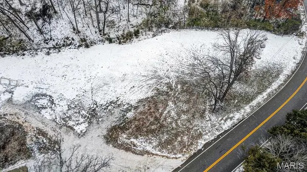 2060 Hillsboro Valley Park RD, High Ridge, MO 63049
