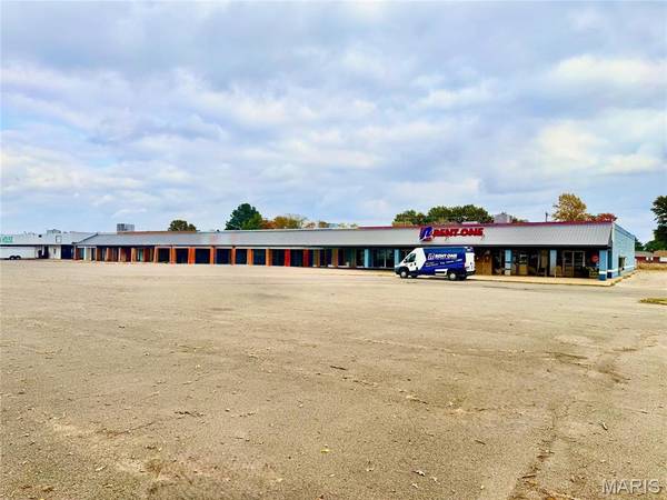 1100 N Douglass ST, Malden, MO 63863