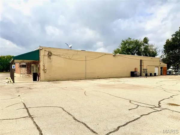 104 W State Highway 162, Clarkton, MO 63837