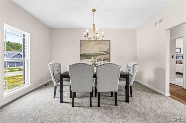 2421 French DR, Herculaneum, MO 63048