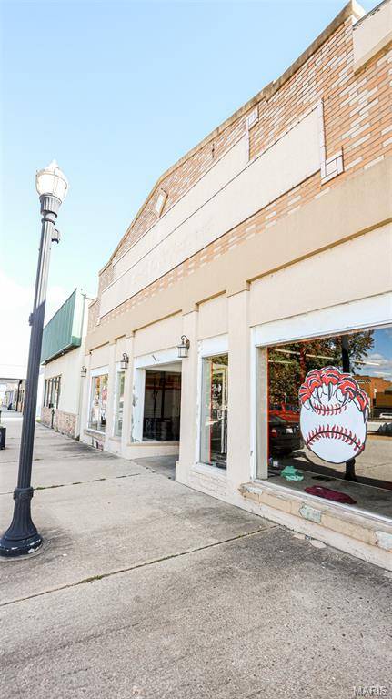 130 W Washington ST, St James, MO 65559