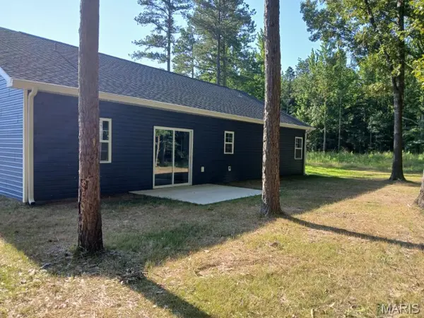 233 Ruth Harris LN, Poplar Bluff, MO 63901