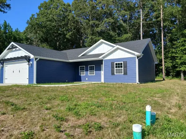 233 Ruth Harris LN, Poplar Bluff, MO 63901