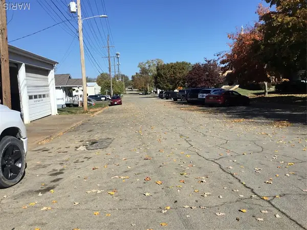 411 Ste. Genevieve AVE, Farmington, MO 63640