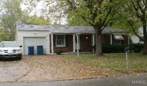 1533 Keelen DR, St Louis, MO 63136