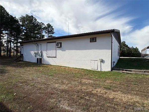 41 Vine Street, Viburnum, MO 65566