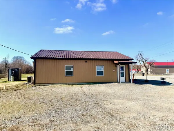 307 E State ST, Delta, MO 63740