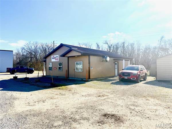 307 E State ST, Delta, MO 63740
