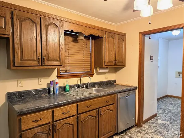 1710 Sidney ST, Malden, MO 63863