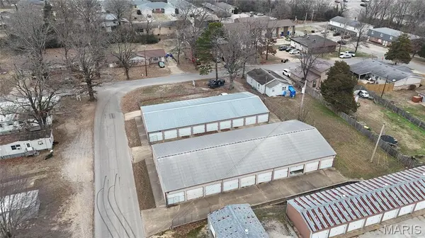 2710- 2712 Oakmoore DR, Poplar Bluff, MO 63901