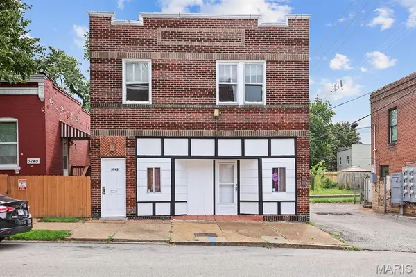 3742 California AVE, St Louis, MO 63118