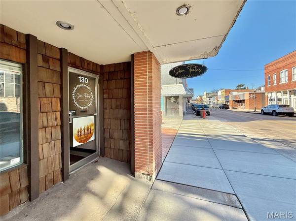130 Main ST, Festus, MO 63028