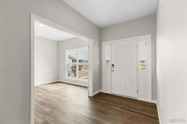 225 Windmill View DR, O'fallon, MO 63385