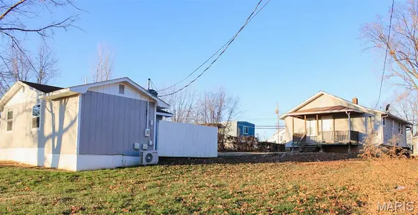 511 7th ST #A, Park Hills, MO 63601