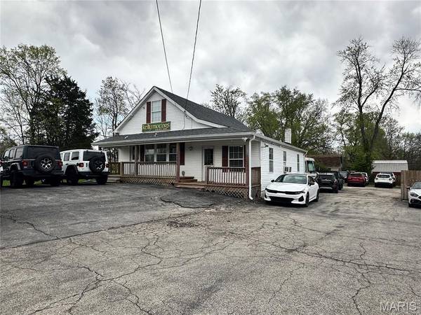 17330 Manchester, Wildwood, MO 63038