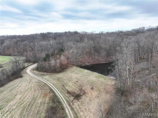 Off PCR 210, Perryville, MO 63775